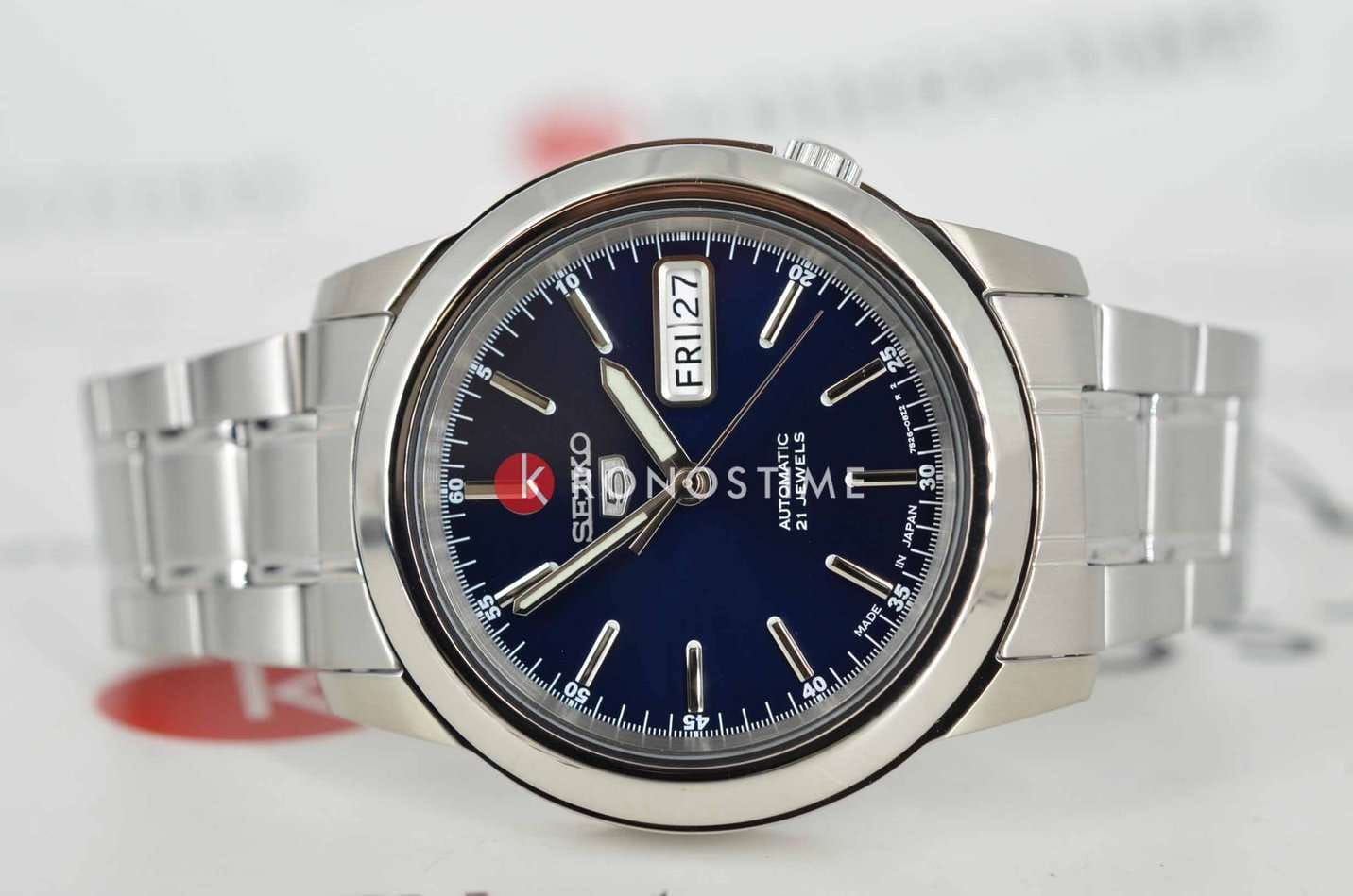 Seiko Seiko 5 Regular SNKE51J1, 5 regular япония мужские часы на браслете нержавеющая сталь боковой вид
